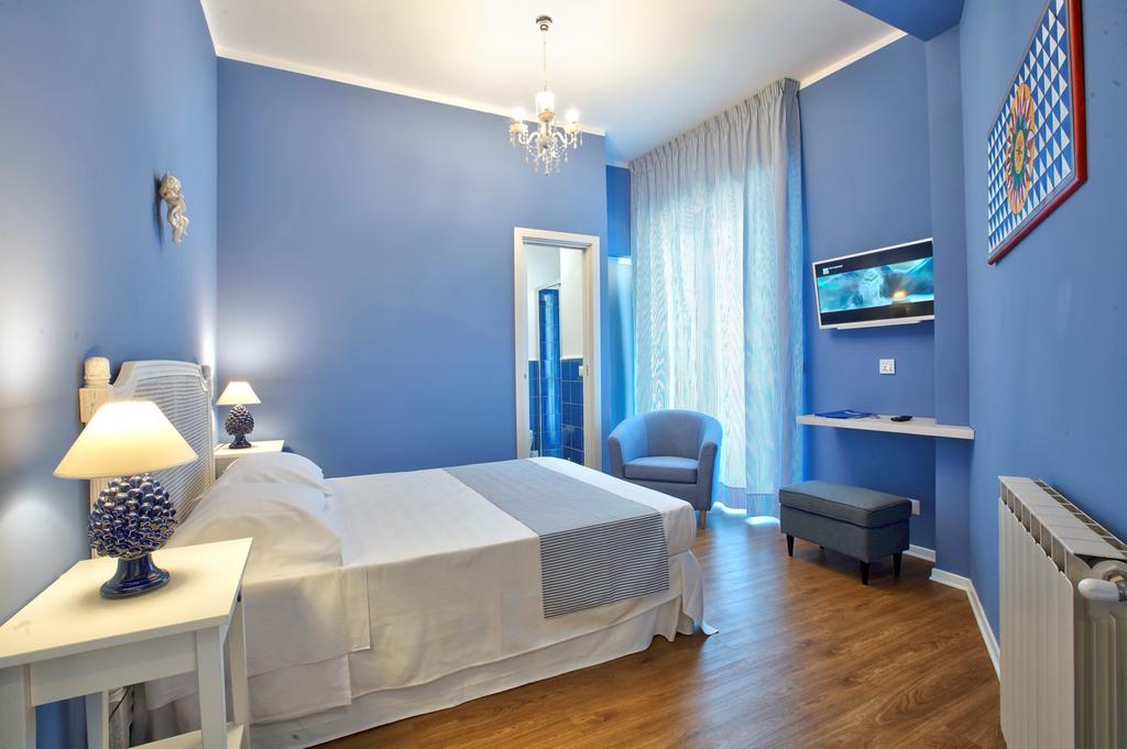 B&B Del Corso Capo dʼOrlando Rum bild